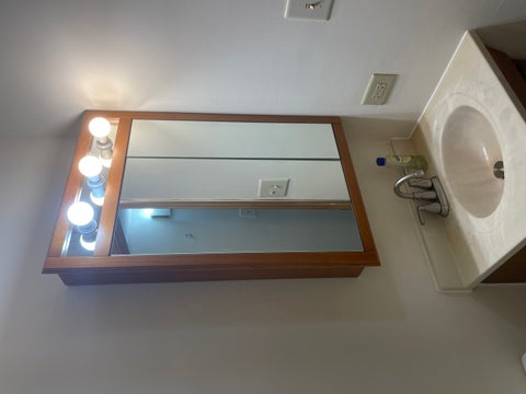 Tiny photo for 4821 W 109th Street #201, Oak Lawn, IL 60453 (MLS # 12682845)