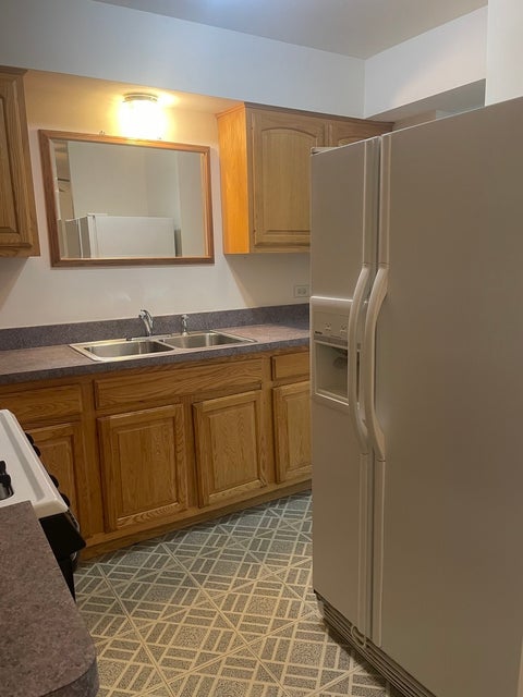 Tiny photo for 4821 W 109th Street #201, Oak Lawn, IL 60453 (MLS # 12682845)