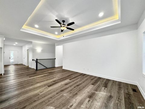 Tiny photo for 1319 Heights Court, Bettendorf, IA 52722 (MLS # QC4254680)