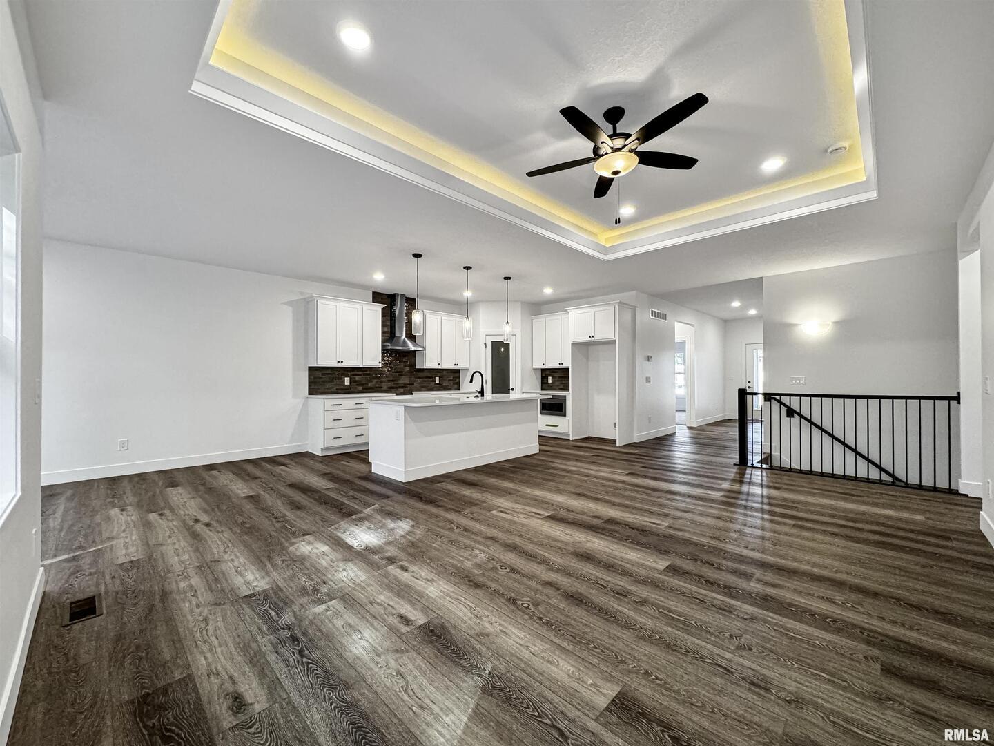 1319 Heights Court