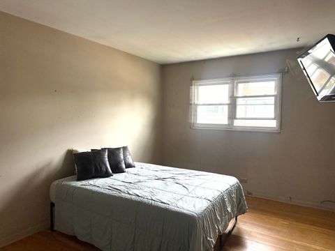 Tiny photo for 9501 Terrace Place, Des Plaines, IL 60016 (MLS # 12496563)