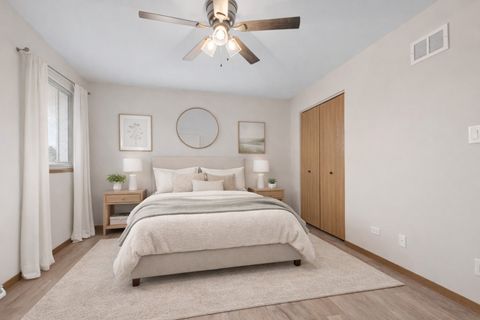 Tiny photo for 9237 S 77th Avenue, Hickory Hills, IL 60457 (MLS # 12566859)