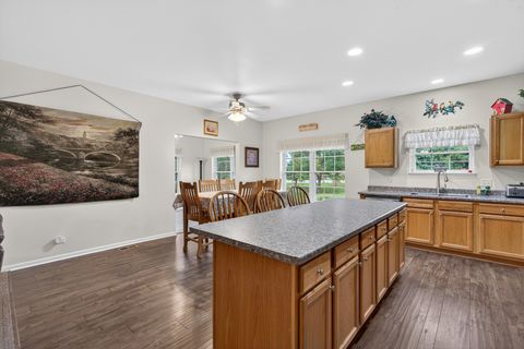 Tiny photo for 1001 Madison Avenue, McHenry, IL 60050 (MLS # 12648057)