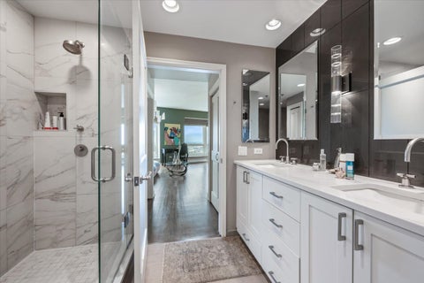 Tiny photo for 57 E Delaware Place #3804, Chicago, IL 60611 (MLS # 12639998)