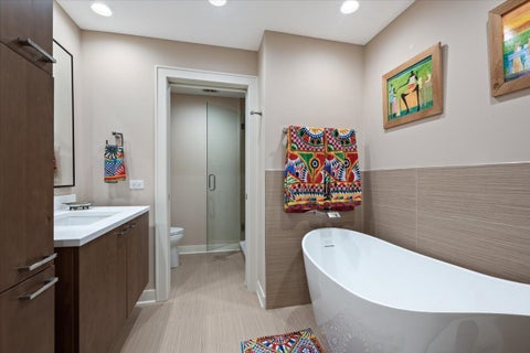 Tiny photo for 57 E Delaware Place #3804, Chicago, IL 60611 (MLS # 12639998)