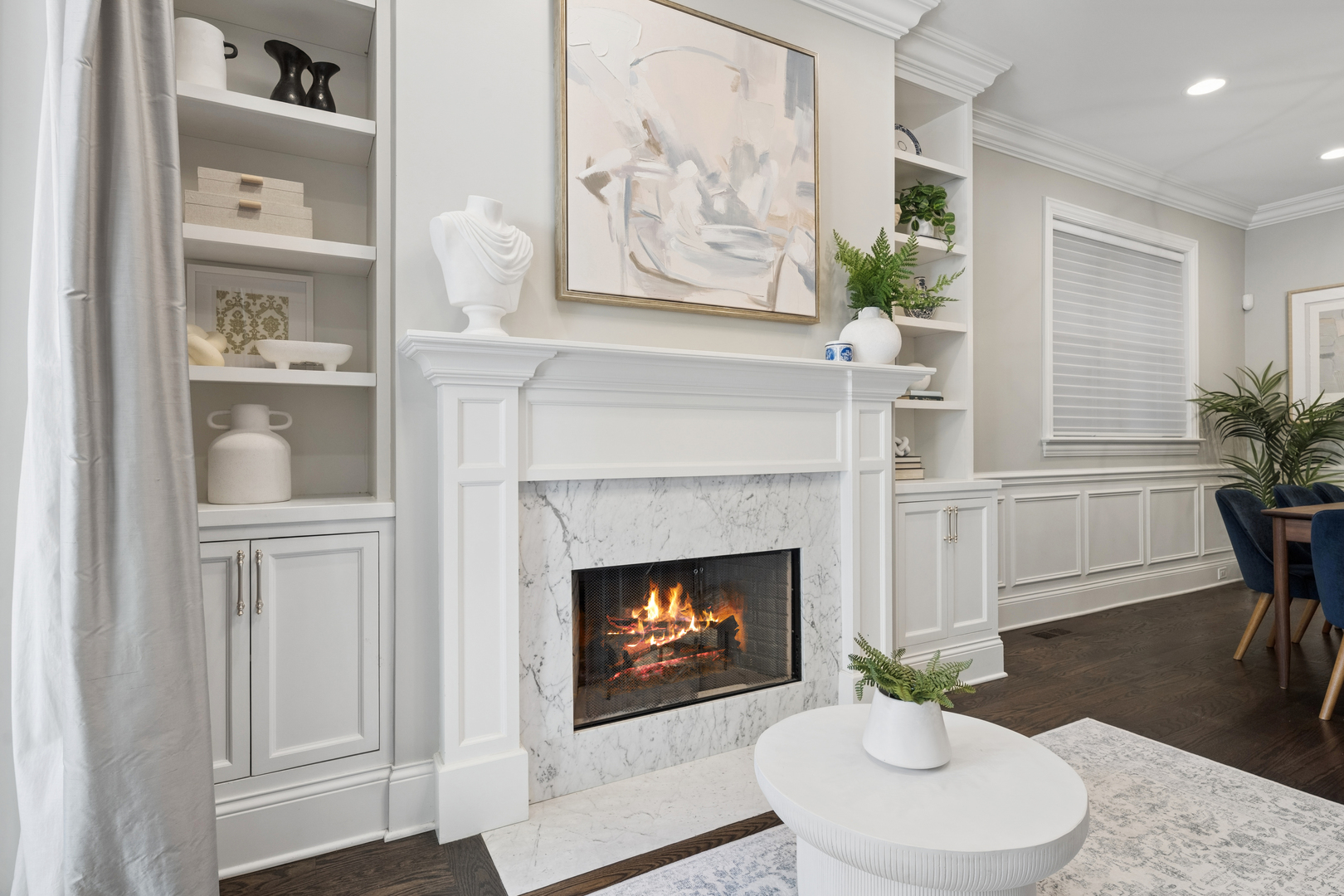 2740 N Seminary Avenue 1