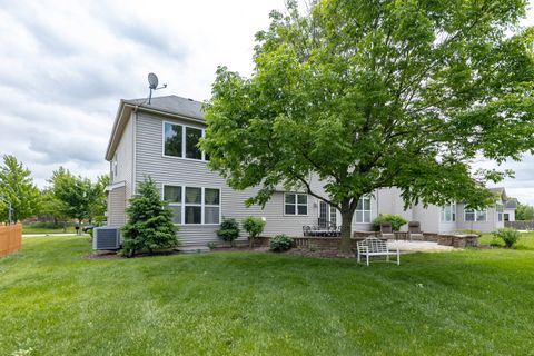 Tiny photo for 815 Preston Lane, Oswego, IL 60543 (MLS # 12649840)