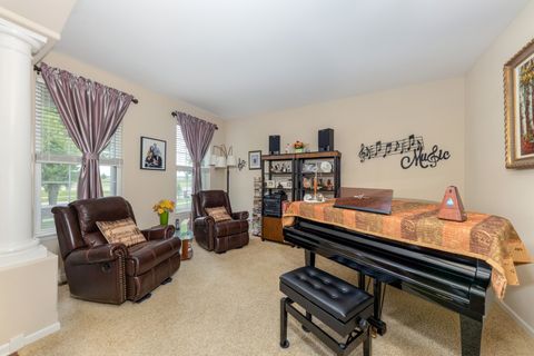 Tiny photo for 815 Preston Lane, Oswego, IL 60543 (MLS # 12649840)