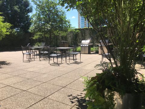 Tiny photo for 800 Elgin Road #1402, Evanston, IL 60201 (MLS # 12593158)