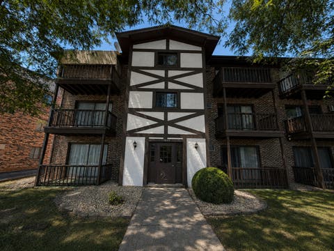 Photo of 11804 S Komensky Avenue #202, Alsip, IL 60803 (MLS # 12739387)