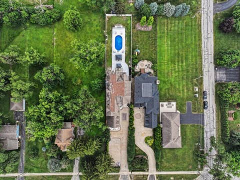 Tiny photo for 7381 S MADISON Street, Burr Ridge, IL 60527 (MLS # 12707525)