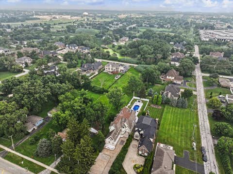 Tiny photo for 7381 S MADISON Street, Burr Ridge, IL 60527 (MLS # 12707525)