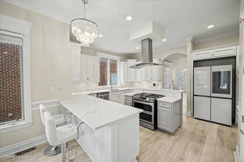 Tiny photo for 7381 S MADISON Street, Burr Ridge, IL 60527 (MLS # 12707525)