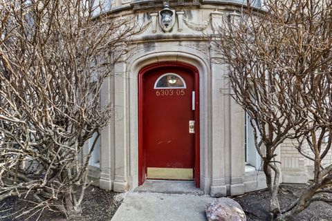 Tiny photo for 6303 N Claremont Avenue #2, Chicago, IL 60659 (MLS # 12578575)