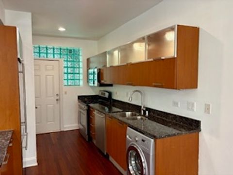 Tiny photo for 1358 W Estes Avenue #1S, Chicago, IL 60626 (MLS # 12481499)