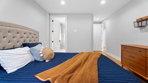 Tiny photo for 5004 W Argyle Street, Chicago, IL 60630 (MLS # 12603292)