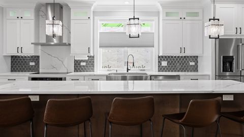 Tiny photo for 5004 W Argyle Street, Chicago, IL 60630 (MLS # 12603292)