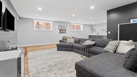 Tiny photo for 5004 W Argyle Street, Chicago, IL 60630 (MLS # 12603292)