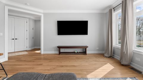 Tiny photo for 5004 W Argyle Street, Chicago, IL 60630 (MLS # 12603292)