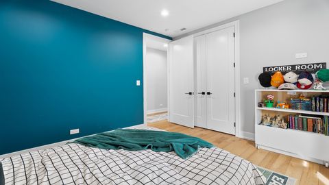 Tiny photo for 5004 W Argyle Street, Chicago, IL 60630 (MLS # 12603292)