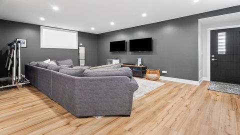 Tiny photo for 5004 W Argyle Street, Chicago, IL 60630 (MLS # 12603292)