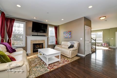 Tiny photo for 1403 Karen Drive, West Dundee, IL 60118 (MLS # 12597142)