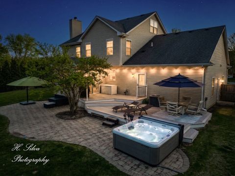 Tiny photo for 1403 Karen Drive, West Dundee, IL 60118 (MLS # 12597142)