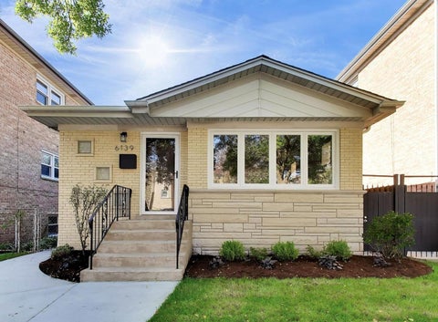 Photo of 6139 W Montrose Avenue, Chicago, IL 60634 (MLS # 12778158)