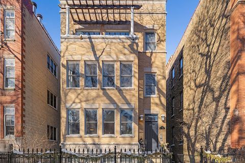1132 W Wolfram Street 2 Chicago IL 60657