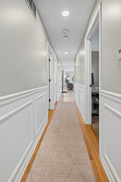 Tiny photo for 1132 W Wolfram Street #2, Chicago, IL 60657 (MLS # 12554372)