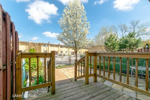 Tiny photo for 1212 N Wheeling Road, Mount Prospect, IL 60056 (MLS # 12620090)