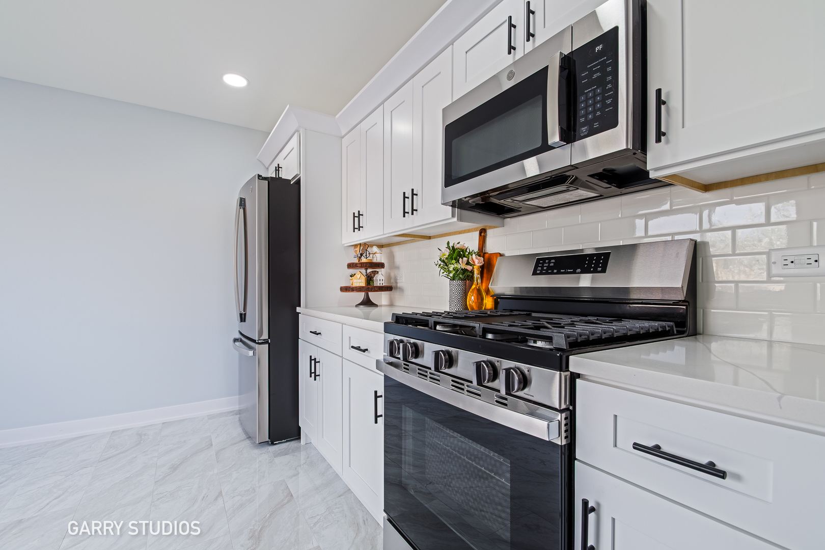 1212 N Wheeling Road