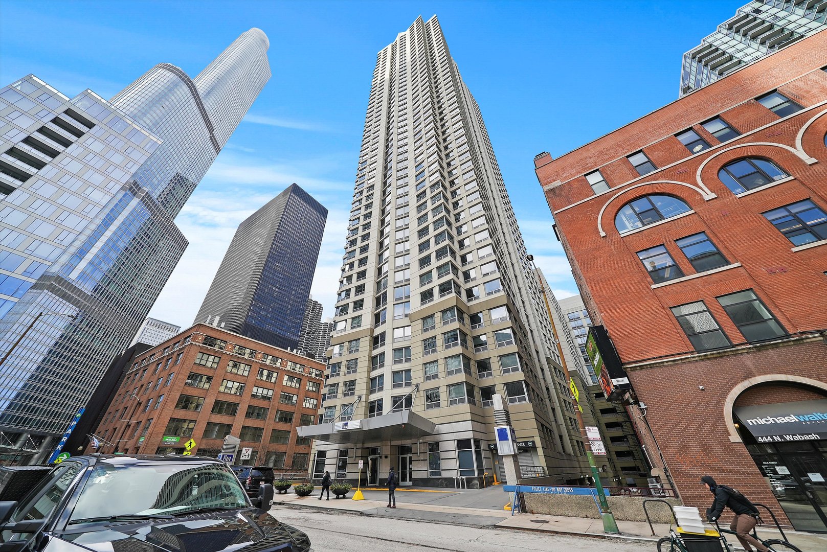 440 N WABASH Avenue 2208