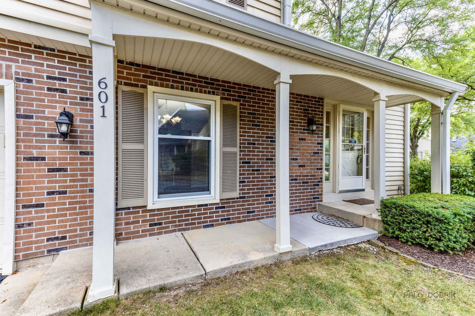 601 COLLEGE Crossing