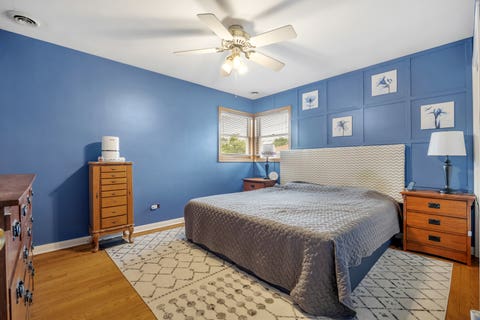 Tiny photo for 952 W Grant Drive, Des Plaines, IL 60016 (MLS # 12731244)