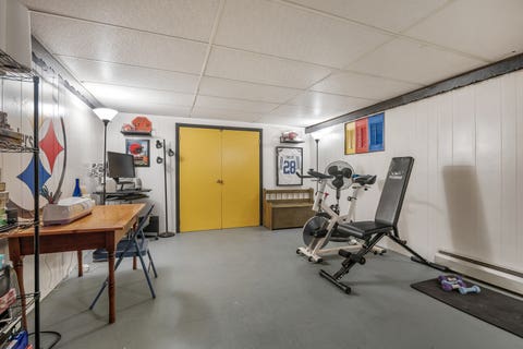Tiny photo for 952 W Grant Drive, Des Plaines, IL 60016 (MLS # 12731244)