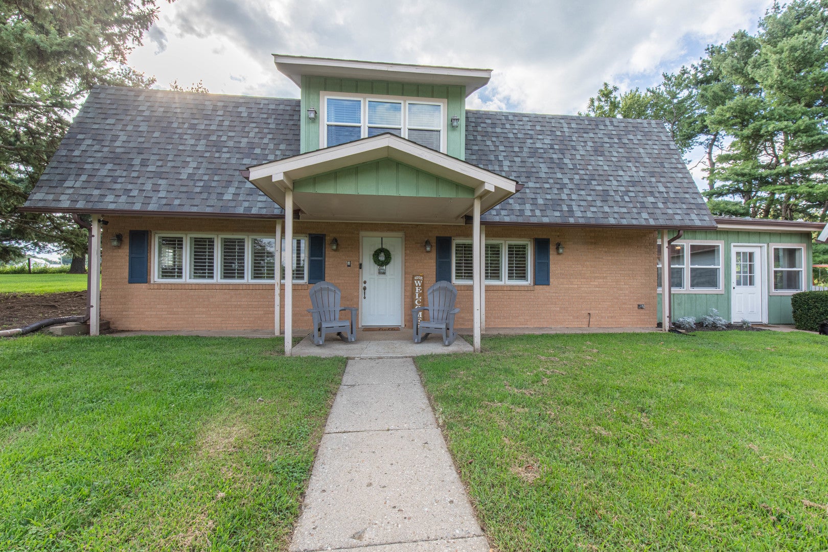 13953 2100 North Avenue