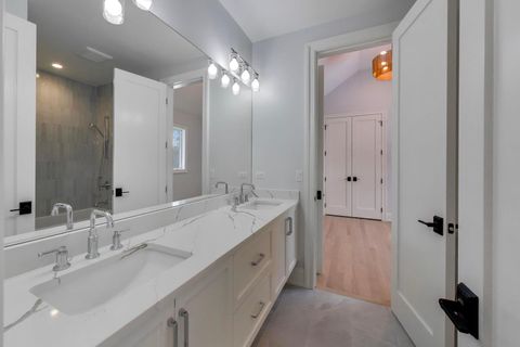 Tiny photo for 1910 W Fletcher Street, Chicago, IL 60657 (MLS # 12561100)