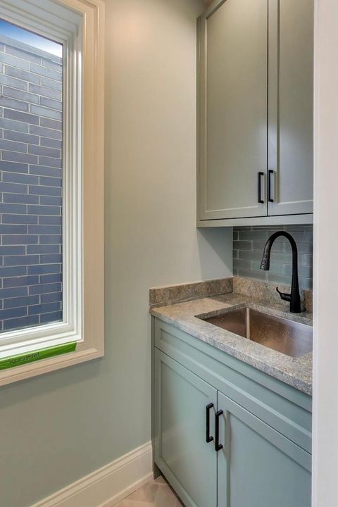 Tiny photo for 1910 W Fletcher Street, Chicago, IL 60657 (MLS # 12561100)