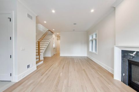 Tiny photo for 1910 W Fletcher Street, Chicago, IL 60657 (MLS # 12561100)