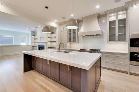 Tiny photo for 1910 W Fletcher Street, Chicago, IL 60657 (MLS # 12561100)