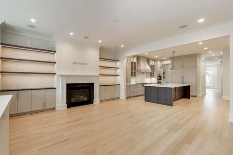 Tiny photo for 1910 W Fletcher Street, Chicago, IL 60657 (MLS # 12561100)