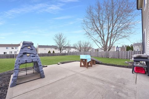 Tiny photo for 2322 Pagosa Springs Drive, Aurora, IL 60503 (MLS # 12587894)