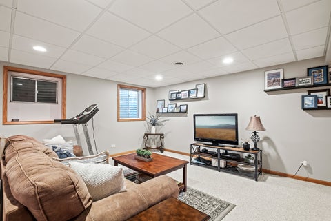 Tiny photo for 157 Harper Lane, Lemont, IL 60439 (MLS # 12740655)