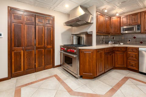 Tiny photo for 604 N Beadle Drive, Carbondale, IL 62901 (MLS # 12691929)