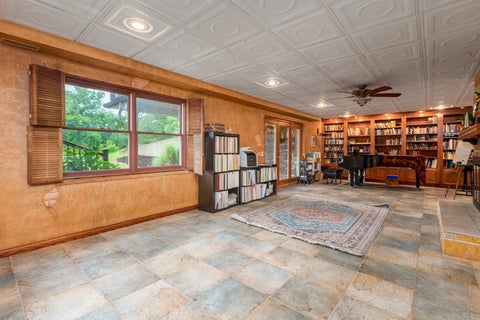 Tiny photo for 604 N Beadle Drive, Carbondale, IL 62901 (MLS # 12691929)