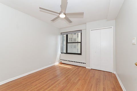Tiny photo for 3420 N Lake Shore Drive #4K, Chicago, IL 60657 (MLS # 12646608)