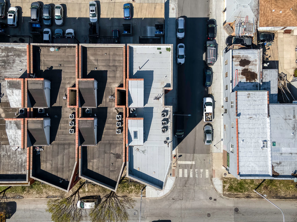 4000 S WESTERN Avenue 4