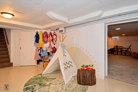 Tiny photo for 10025 S Hamilton Avenue, Chicago, IL 60643 (MLS # 12581015)