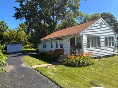 Photo of 1822 Terrace Road, Homewood, IL 60430 (MLS # 12685558)